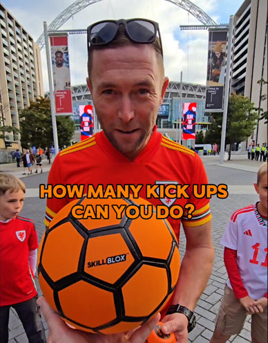 1.7 Million Views and Counting: Adam Smashes the Keepy-Up Challenge!